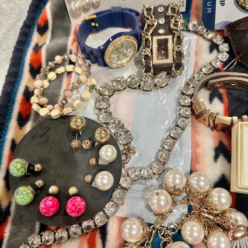 New Lot of Boutique and designer jewelry all New!